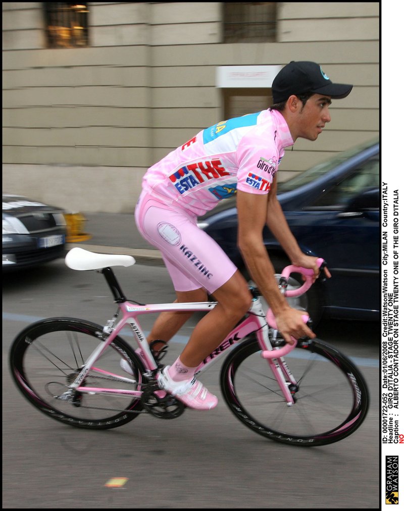 Альберто Контадор: «Во время «Тур де Франс» 17 раз проходил допинг-контроль»