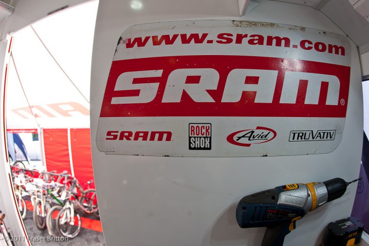 SRAM получил новый трейлер-стенд для Европы!