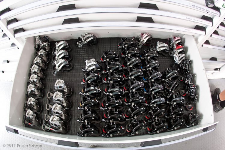 SRAM получил новый трейлер-стенд для Европы!