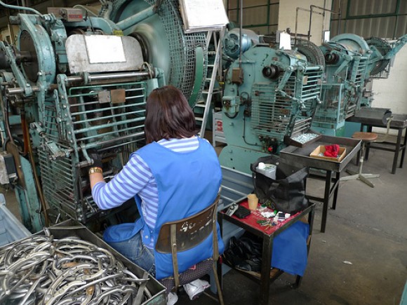 Как делают седла для велосипедов Brooks Как делают седла для велосипедов Brooks