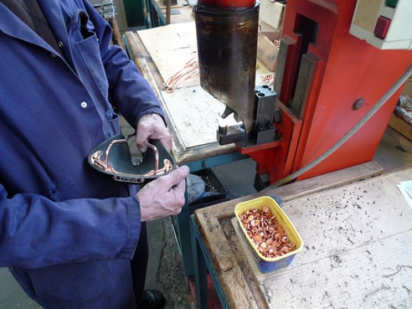 Как делают седла для велосипедов Brooks Как делают седла для велосипедов Brooks