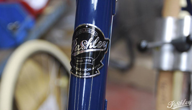 Tweed Run представил весьма симпатичный байк Rugby Tweed Run