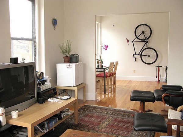 Креативная «парковка» велосипеда в вашем доме