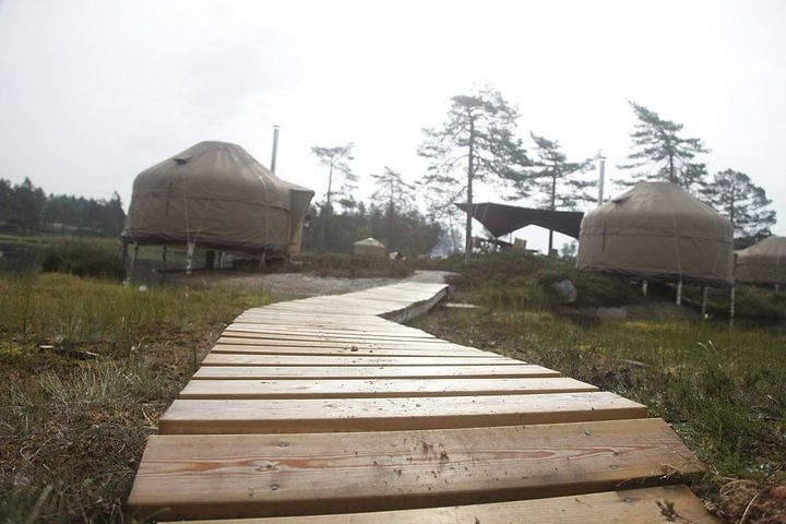 Отель-юрта  для велосипедистов в Норвегии