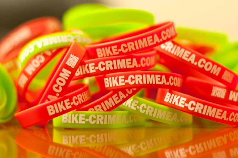 силиконовый браслет на руку