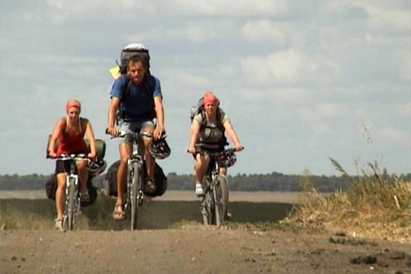 Группа Фолькнеры собирает средства на воплощение в жизнь нового вело-этно-проекта Группа Фолькнеры собирает средства на воплощение в жизнь нового вело-этно-проекта