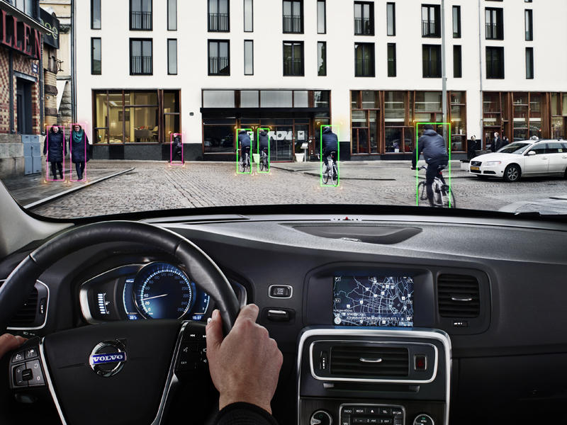 Volvo: система обнаружения велосипедистов