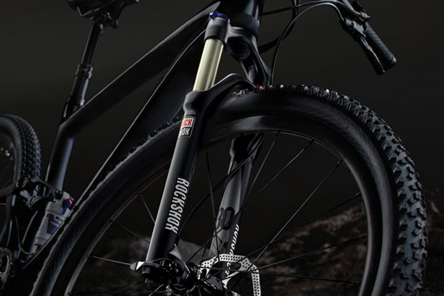 Бюджетная вилка RockShox 30 Gold