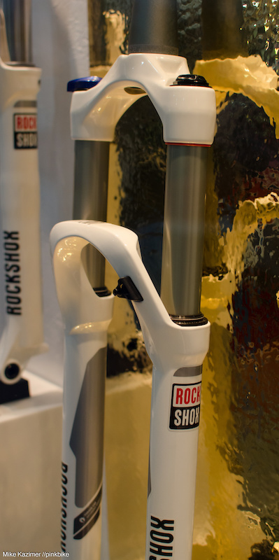 Бюджетная вилка RockShox 30 Gold