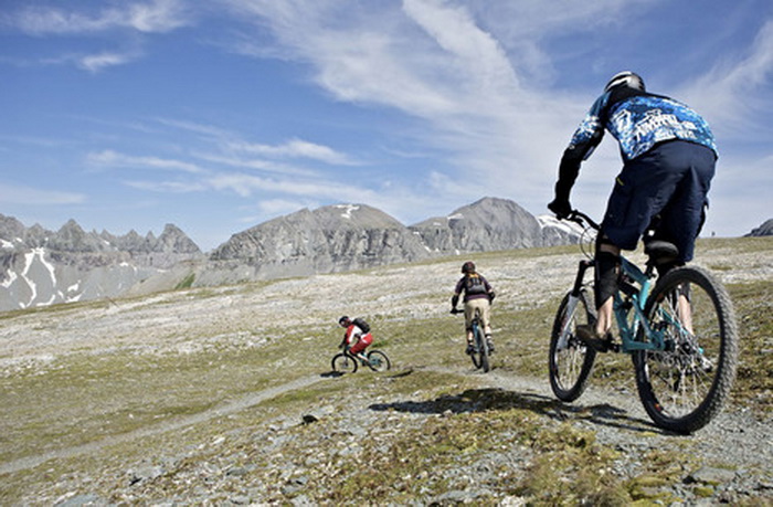 Велосипедный туризм в Швейцарии — горы