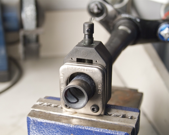 Режем карбон