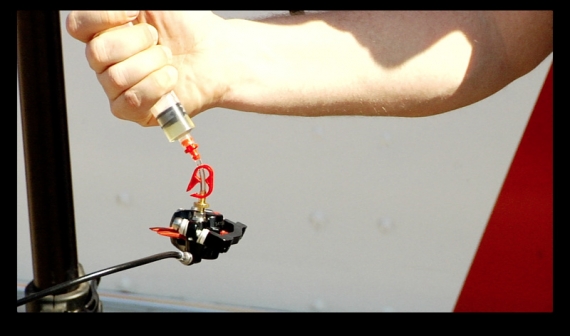 Avid Elixir правильно прокачиваем тормоза