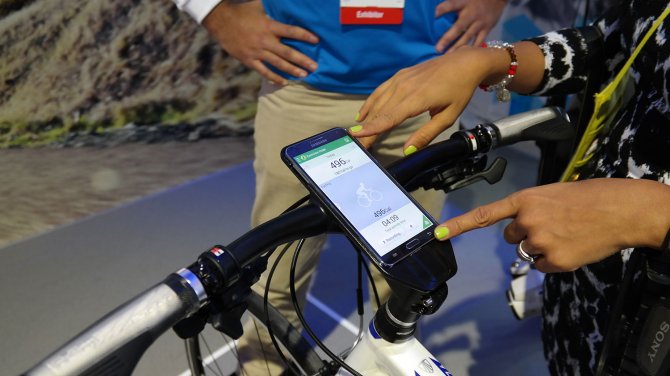 Samsung Galaxy Bike в содружестве с Trek Samsung Galaxy Bike в содружестве с Trek