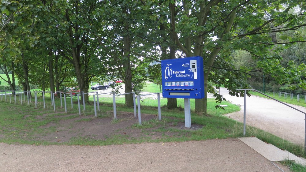 Schwalbe завалили заказами на автоматы по продаже велосипедных камер Schwalbe завалили заказами на автоматы по продаже велосипедных камер